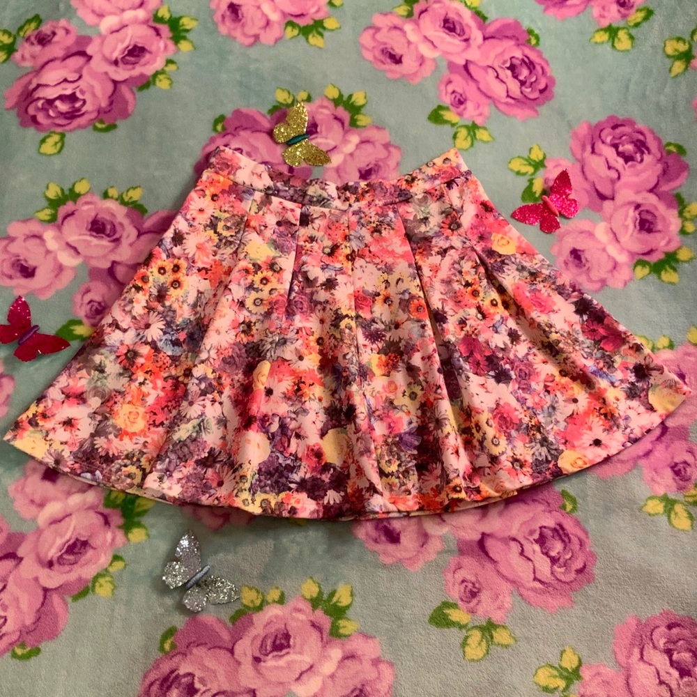 H&M Rainbow Floral High Waisted Skater Skirt Small - Picture 4 of 9